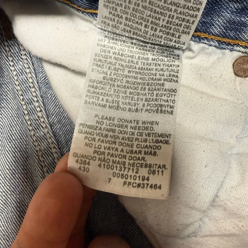 Levis 501 Mens Jeans 33x32 Straight Fit Button Fly Medium‎ Wash Denim